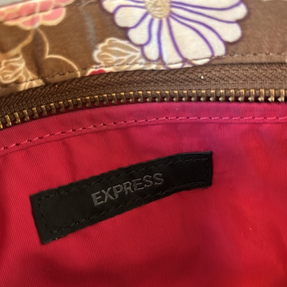 Express Satin Clutch - Picture 6 of 7